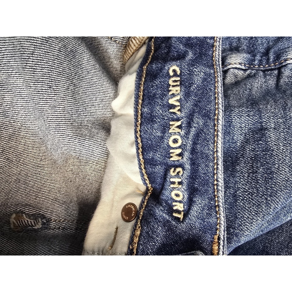 American Eagle Curvy Mom Short Denim Shorts  8 Blue - Picture 4 of 5